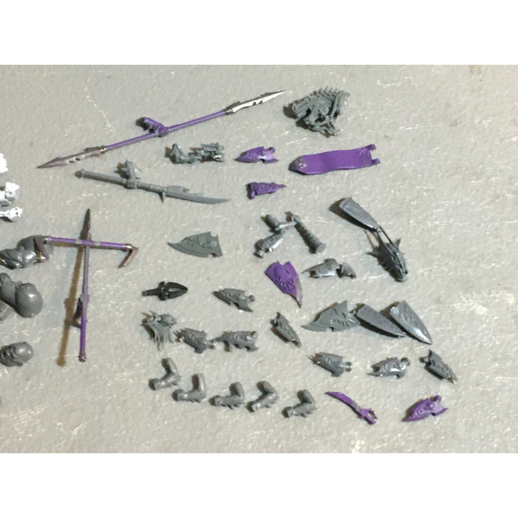 A18545 WARHAMMER FANTASY AOS MIXED BITS LOT OGRE ORC DARK ELVES DWARFS GW