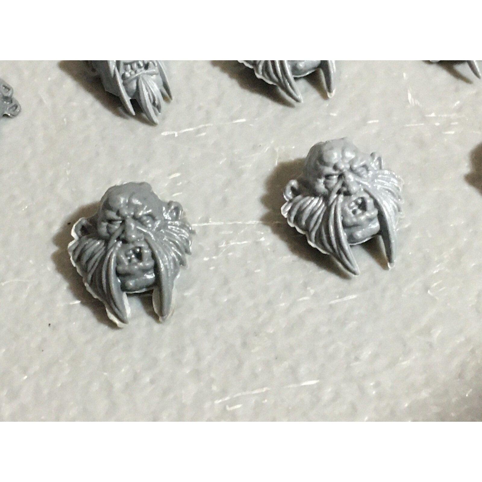 A22578 WARHAMMER FANTASY OGRE KINGDOMS BITS LOT HEADS GAMES WORKSHOP GW