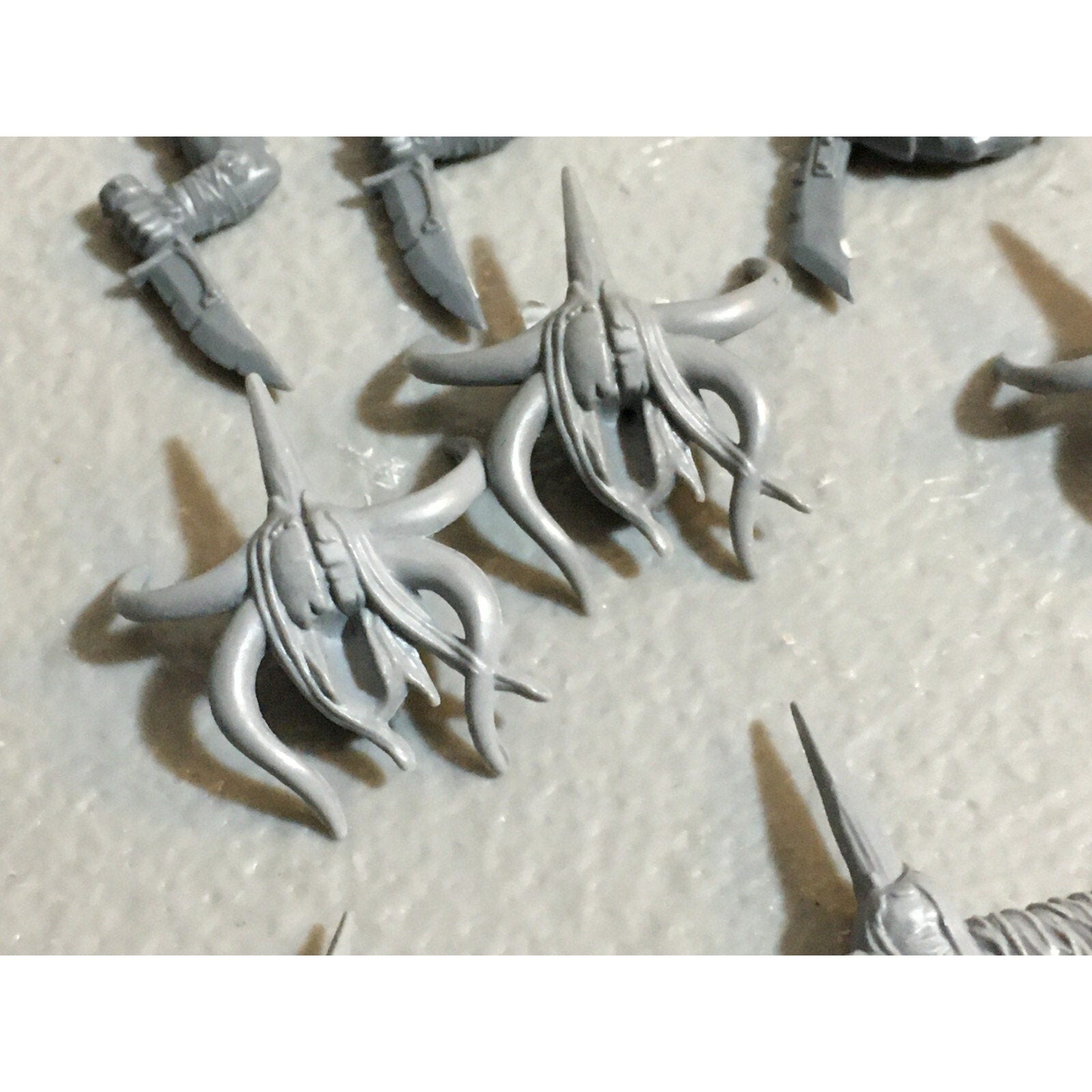 A23245 WARHAMMER FANTASY CHAOS BEASTMEN BITS LOT COMMAND GAMES WORKSHOP GW