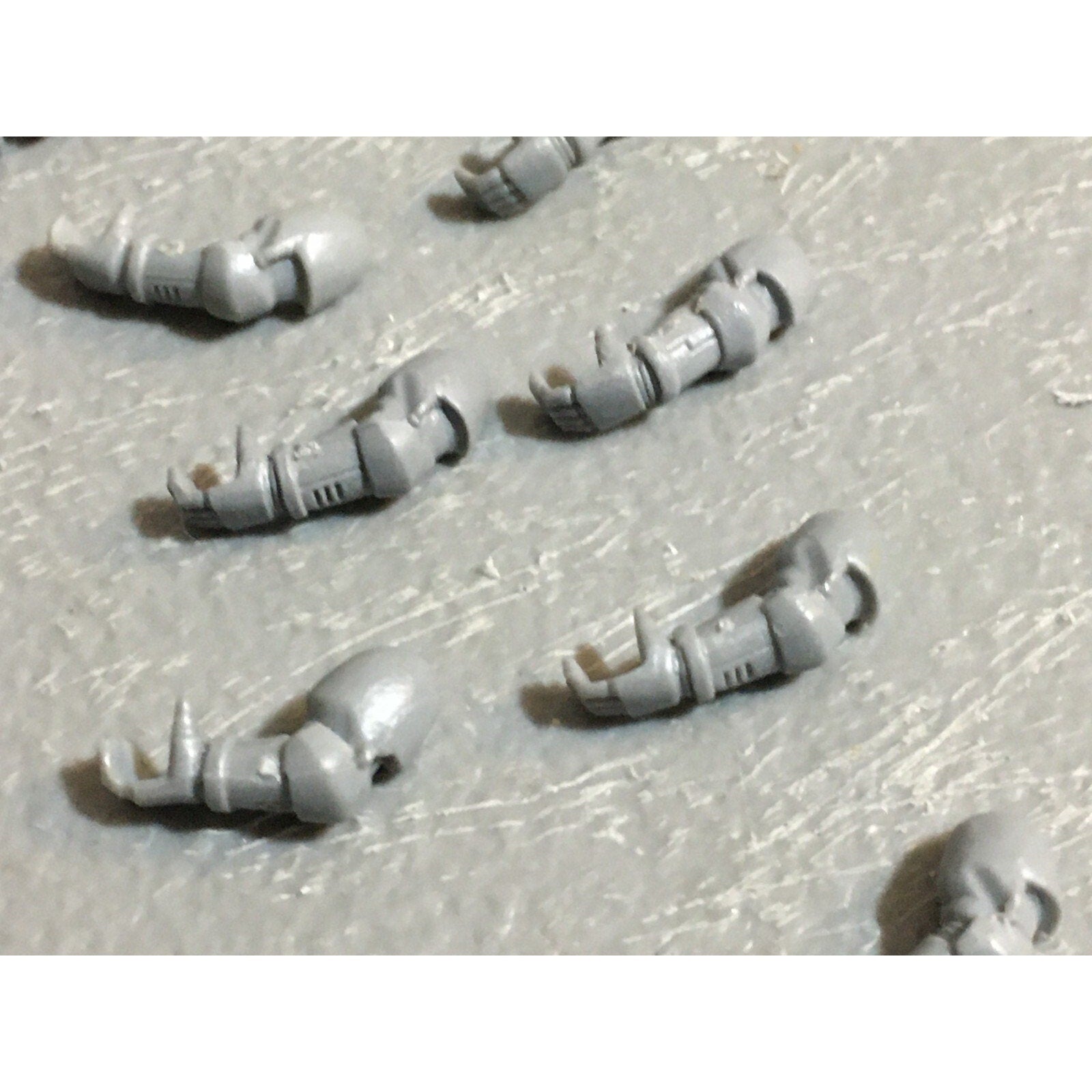 A23085 WARHAMMER 40K SPACE MARINES BITS LOT ARMS GAMES WORKSHOP GW