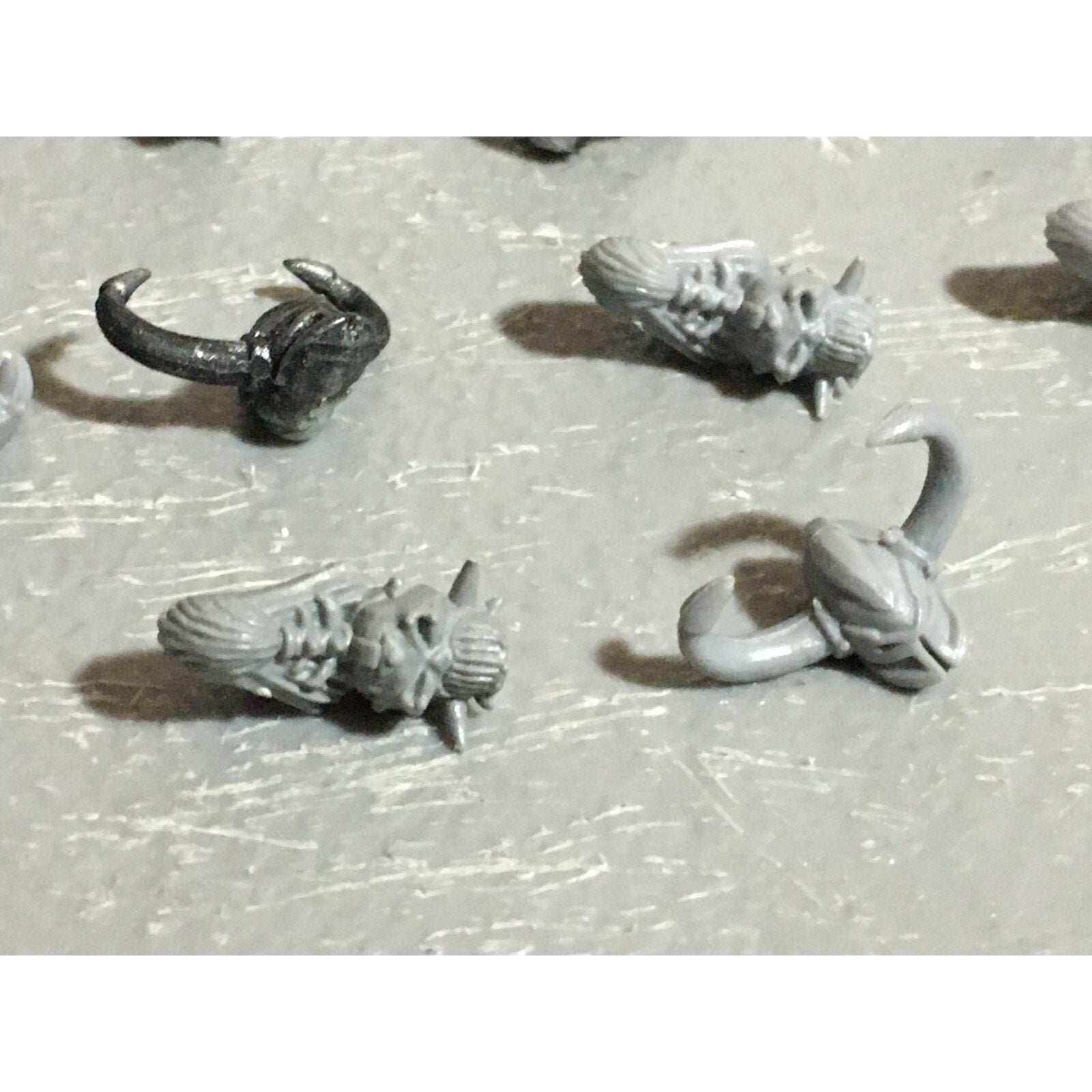 A22253 WARHAMMER FANTASY CHAOS MORTALS BITS LOT WARRIORS KNIGHTS HEADS GW OOP