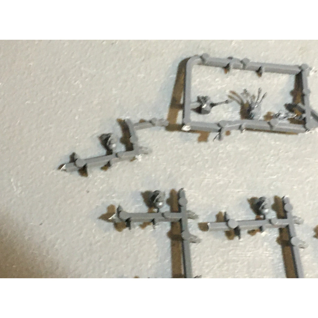 A24578 WARHAMMER 40K SPACE MARINES WOLVES BITS LOT HEADS 18 PK GAMES WORKSHOP GW