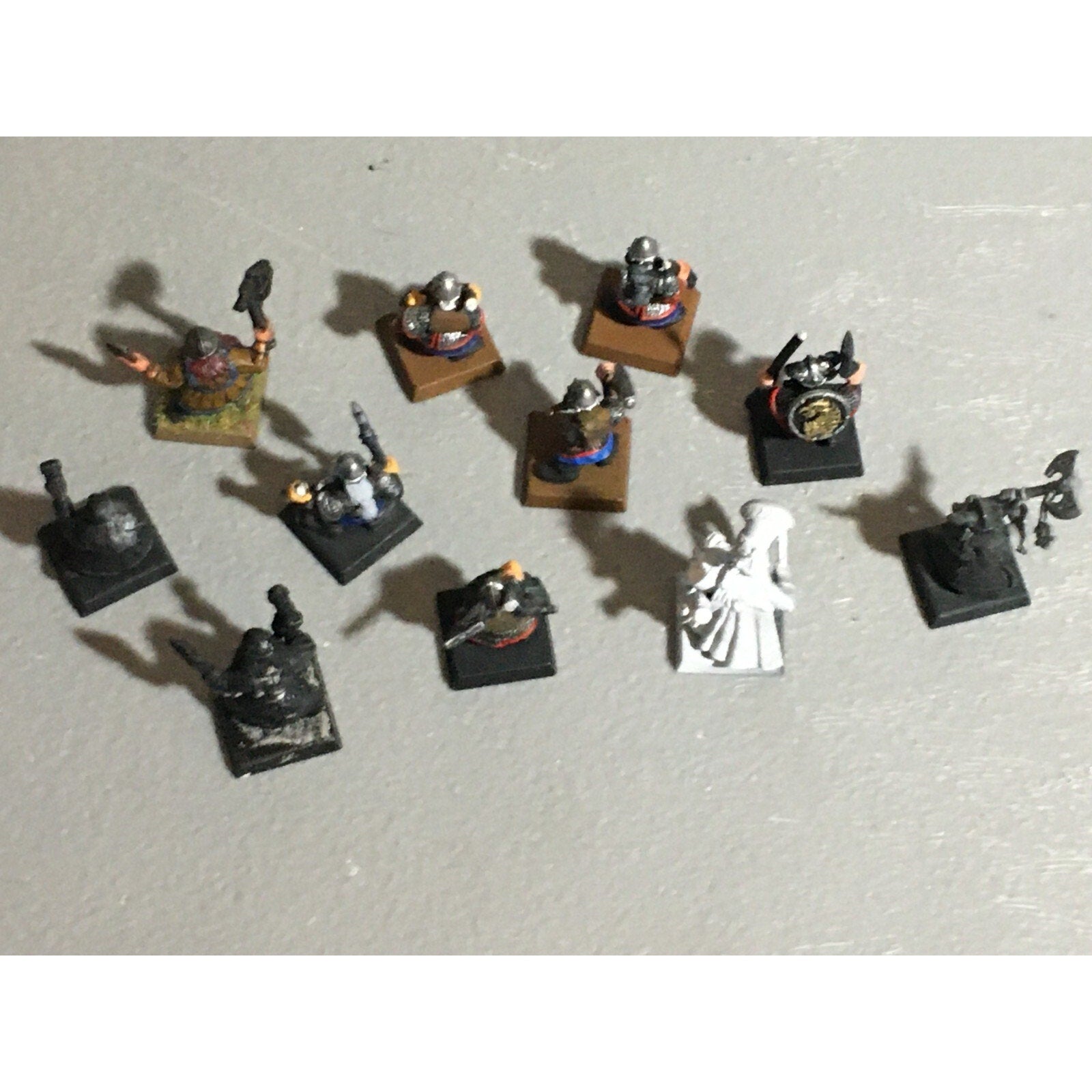 A22060 WARHAMMER FANTASY DWARFS INCOMPLETE LOT WARRIORS ENGINEER GAMES WORKSHOP