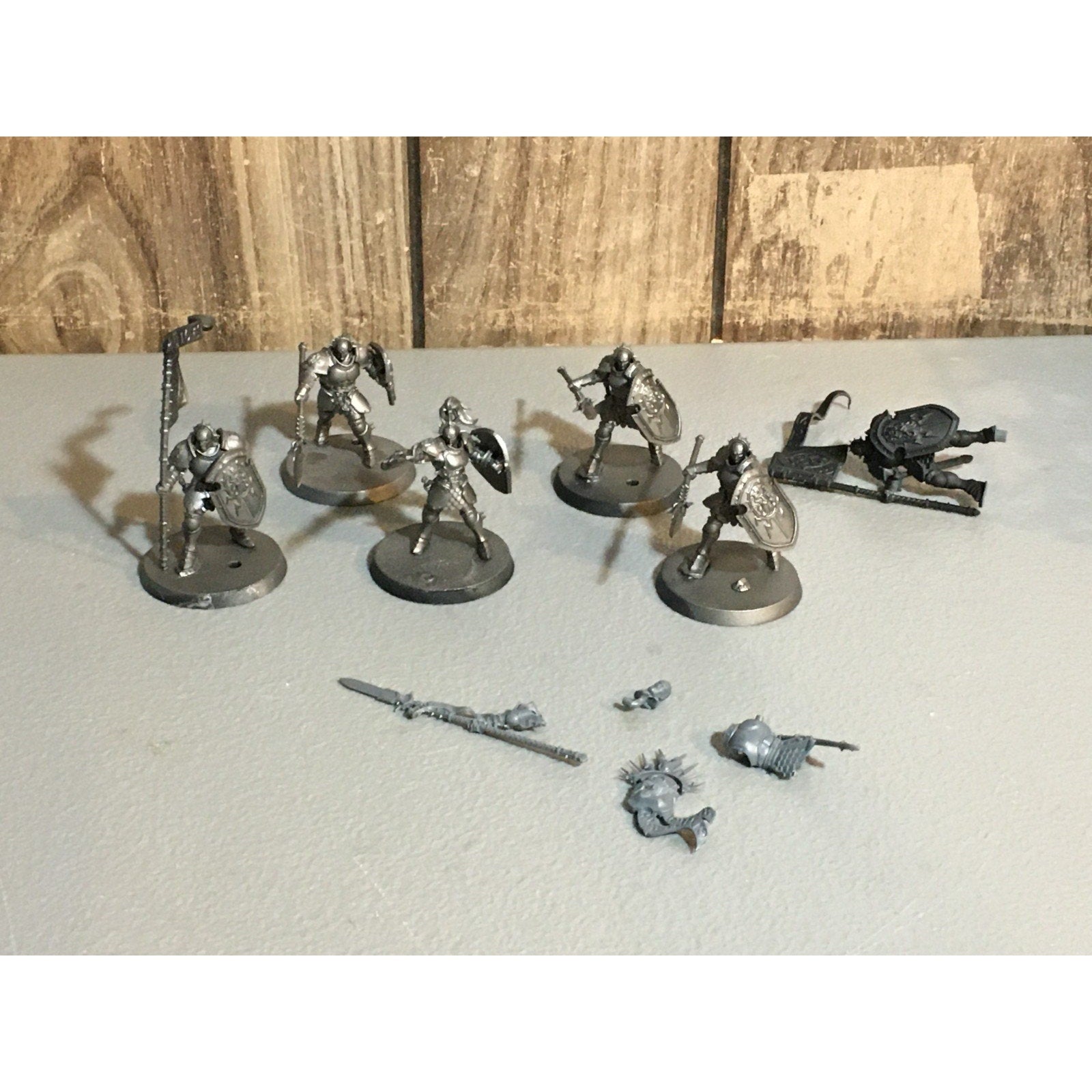 A24336 WARHAMMER AOS SIGMAR STORMCAST ETERNALS VINDICTORS 6 PK GW