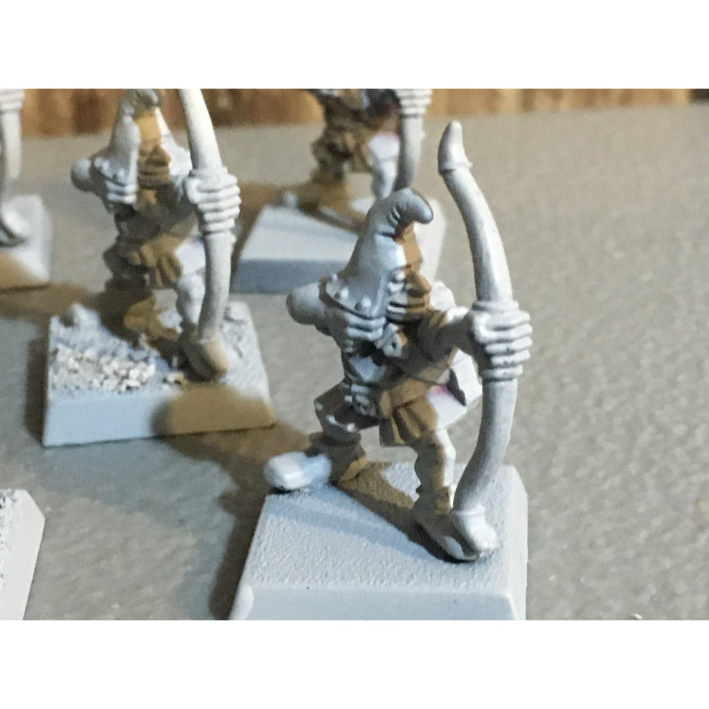 A32718 WARHAMMER FANTASY OLD WORLD ORCS & GOBLINS 4TH ED MONOPOSE NIGHT ARCHERS