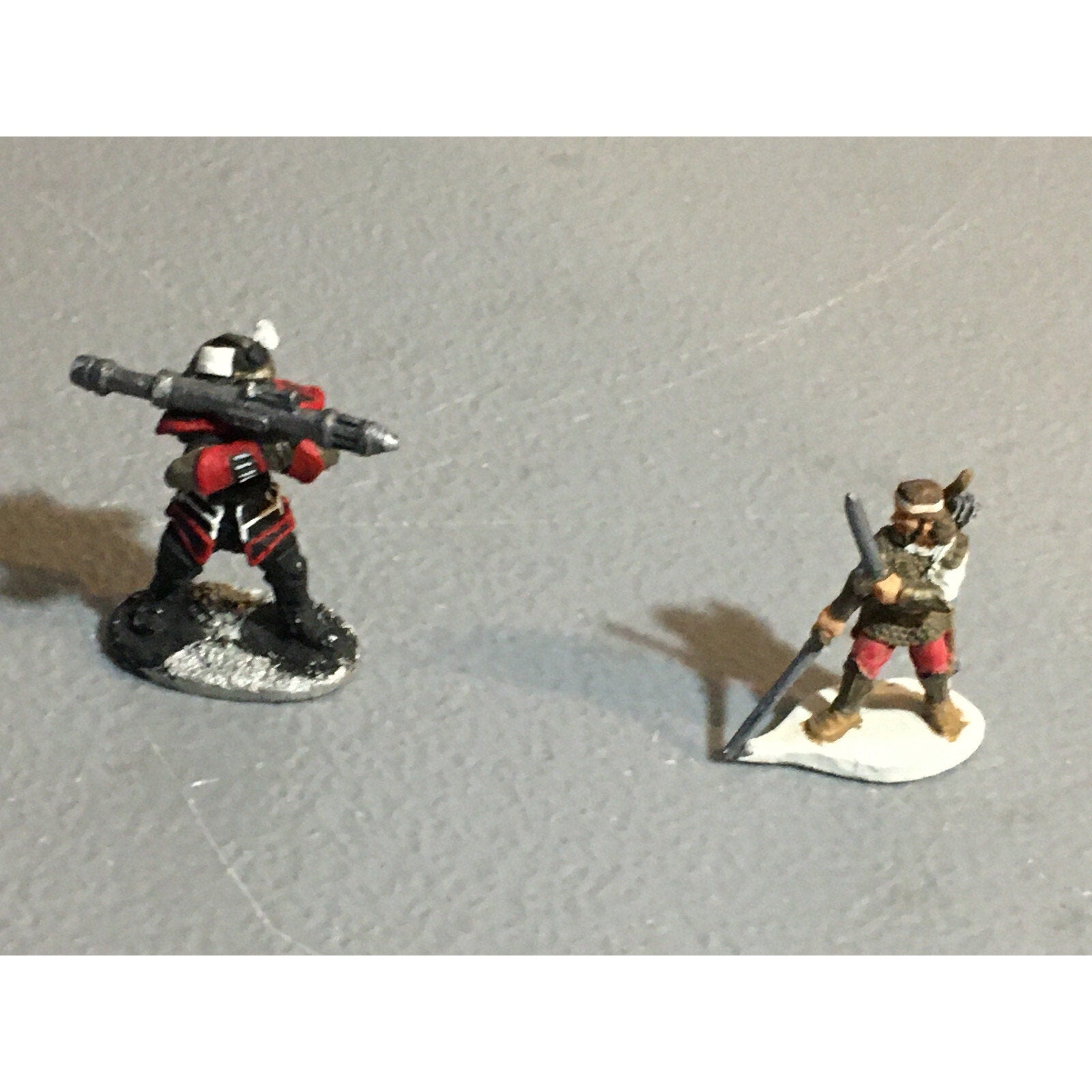 A10263 METAL MINIATURES FANTASY WARRIOR + SCI-FI SAMURAI W ROCKET LAUNCHER