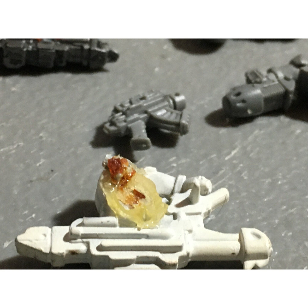 A22366 WARHAMMER 40K BITS LOT ROGUE TRADER SPACE MARINES PLASMA PISTOL MISSILE