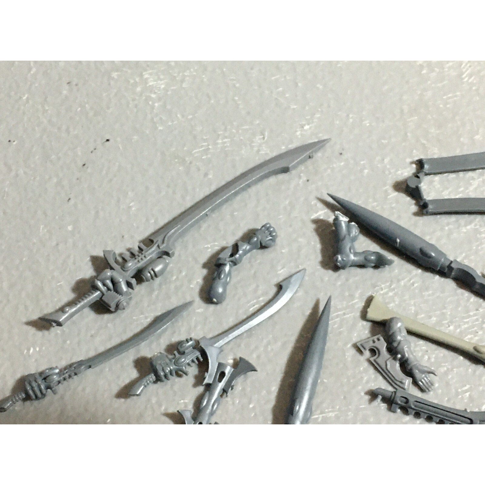 A22326 WARHAMMER 40K ELDAR CRAFTWORLDS BITS LOT MIXED GAMES WORKSHOP GW