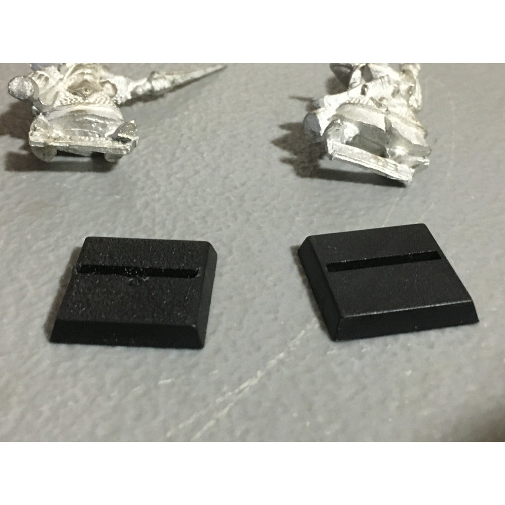 A20383 WARHAMMER FANTASY DARK ELVES METAL REPEATER BOLT THROWER CREW ONLY