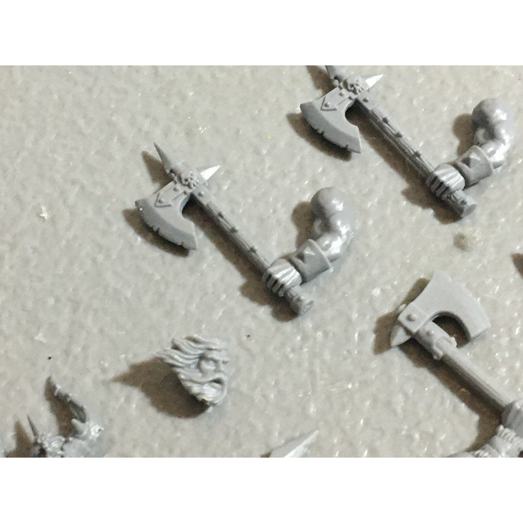A22178 WARHAMMER FANTASY CHAOS MORTALS BITS LOT MIXED MARAUDER COMMAND & ARMS GW