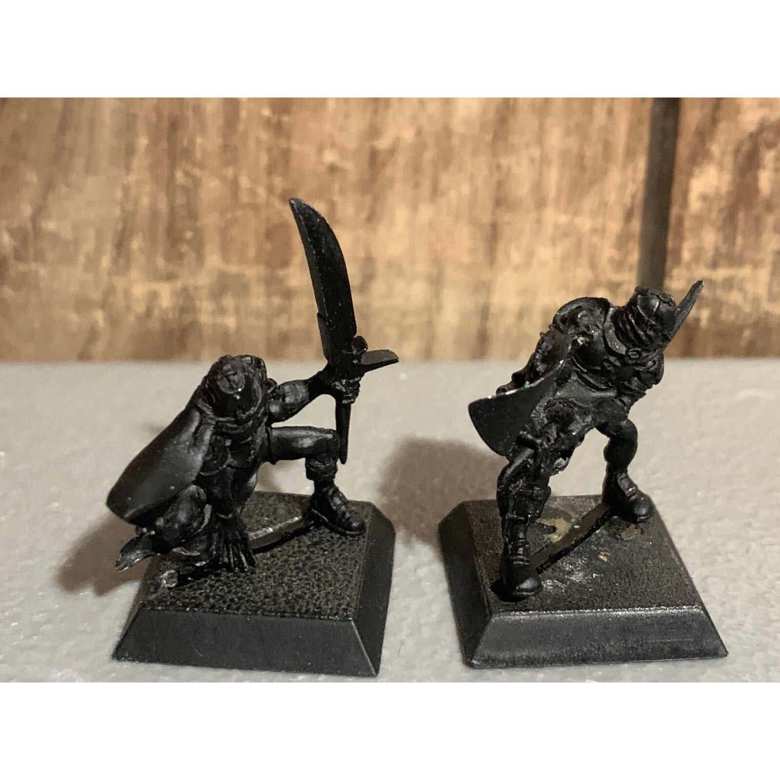 A10275 RACKHAM CONFRONTATION METAL OOP EXECUTIONERS GRIFFINS