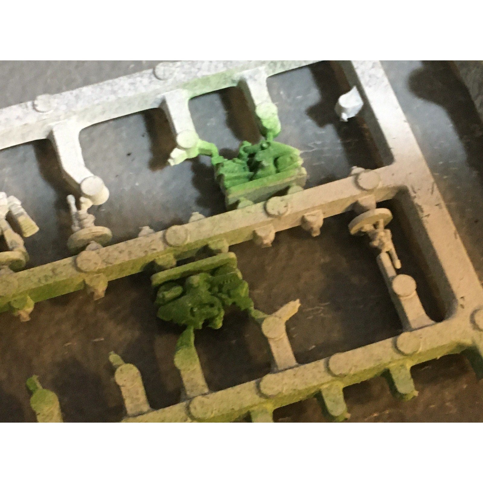 A24560 EPIC 40K IMPERIAL GUARD ROBOTS BIKES WAR WALKERS ON SPRUE GW WARHAMMER