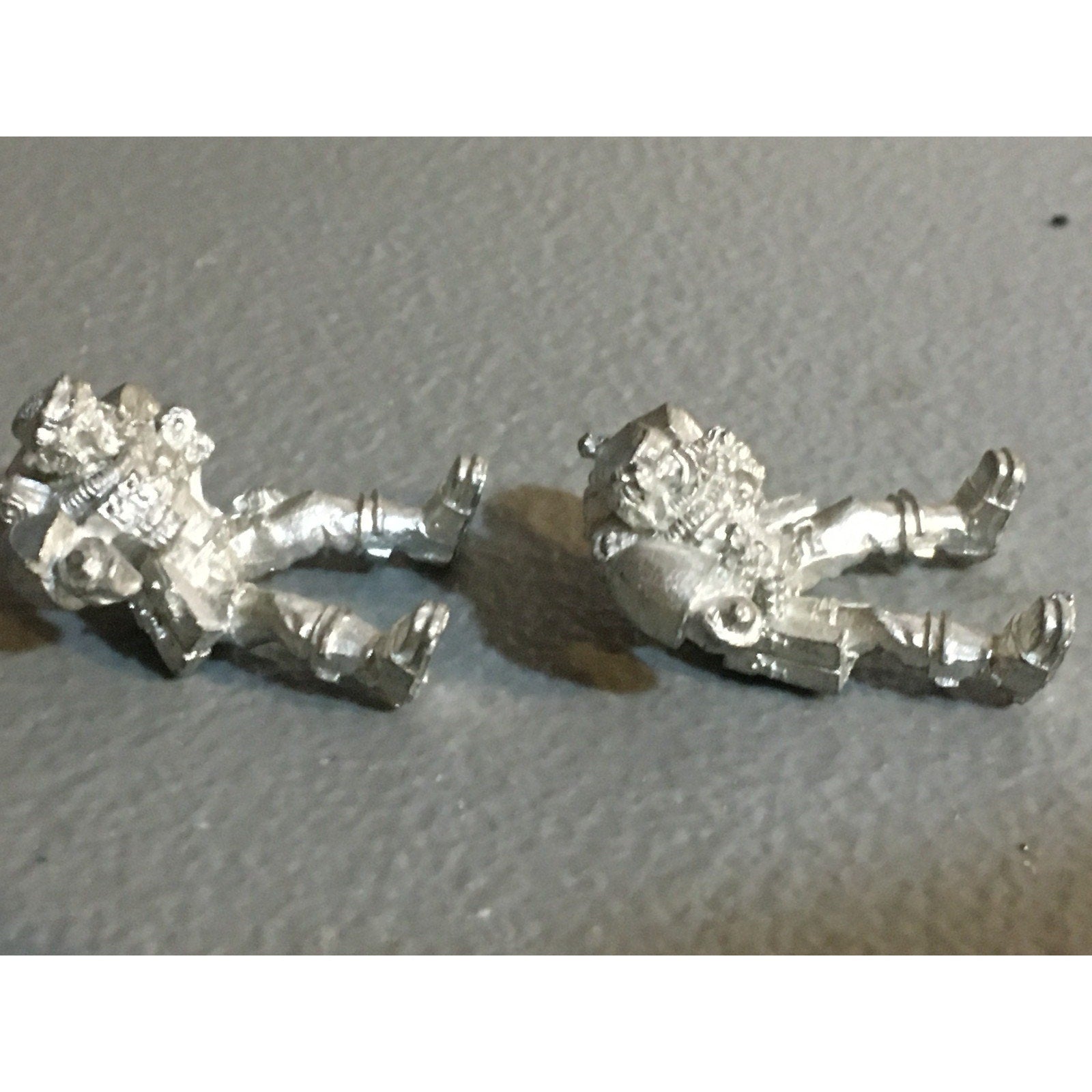 A33830 WARHAMMER 40K SPACE MARINES METAL SCOUT BIKE RIDER BODY ONLY 2 PK GW