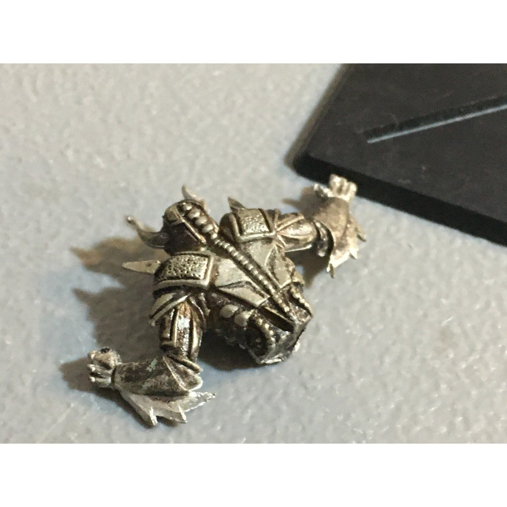 4A24882 UNKNOWN METAL MINIATURES BIG WARRIOR DEMON SOLDIER KNIGHT