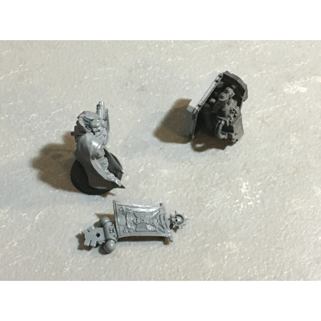 A20145 WARHAMMER 40K SPACE MARINES BLOOD ANGELS METAL BAAL SPONSON + CAPT NO HND