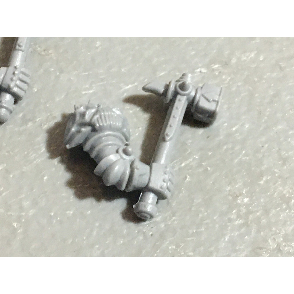 A22252 WARHAMMER FANTASY CHAOS MORTALS BITS LOT WARRIORS KNIGHTS WEAPONS GW OOP