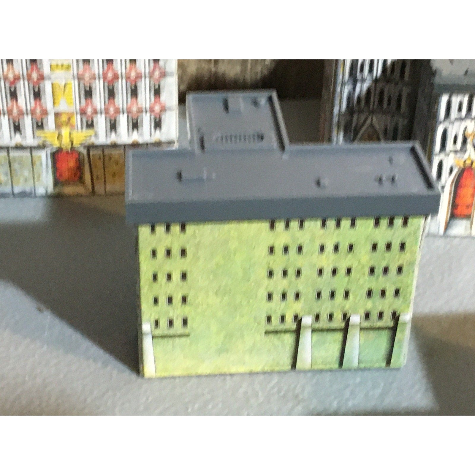 A31672 WARHAMMER EPIC 40K TERRAIN BUILDINGS PLASTIC & CARDSTOCK 6 PK