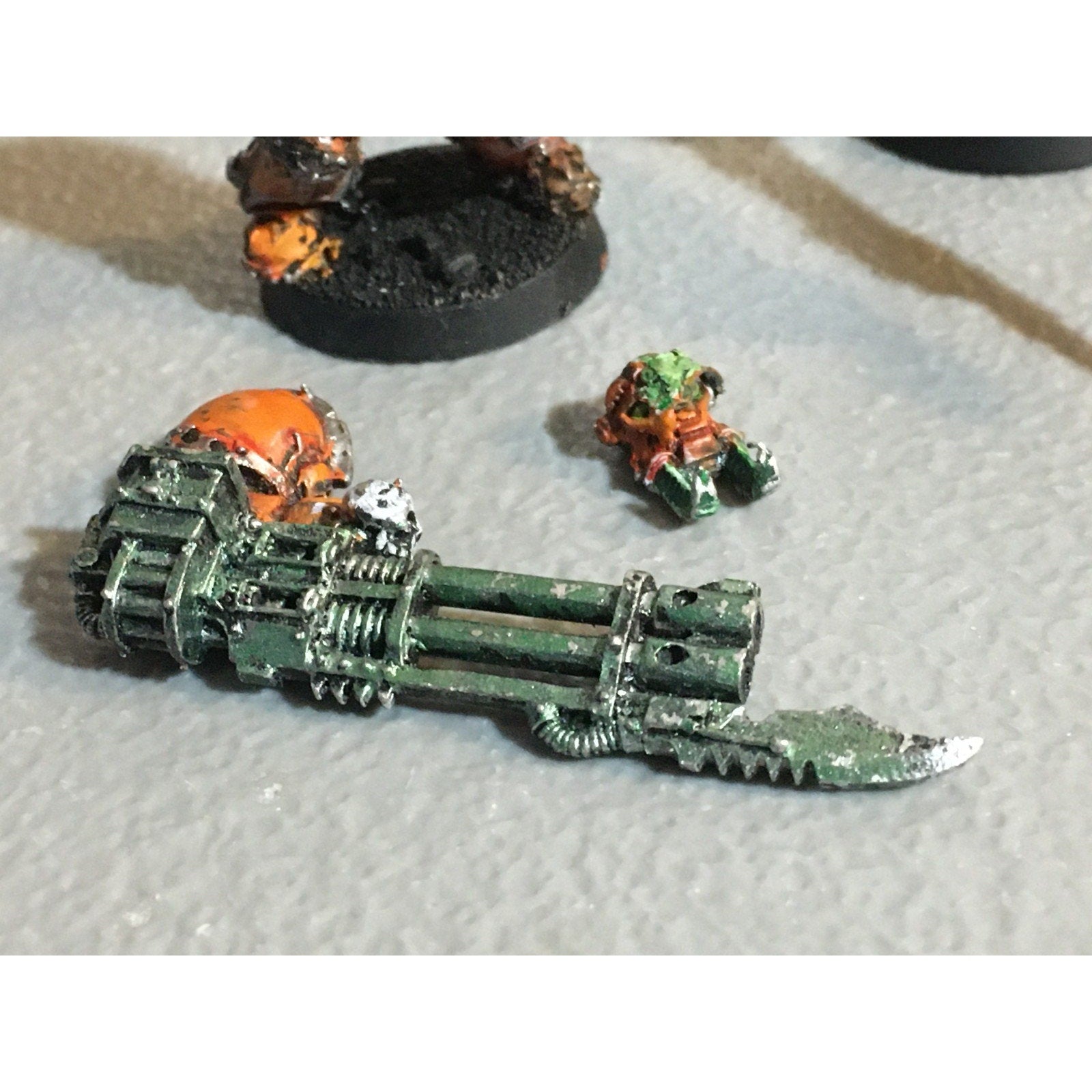 A24771 WARHAMMER 40K CHAOS SPACE MARINES METAL 2 PK TERMINATORS MISS LEFT ARMS