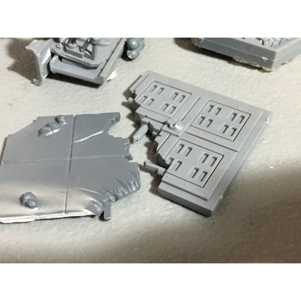 A20099 WARHAMMER 40K NECROMUNDA BITS LOT WALLS LIGHTS GAMES WORKSHOP