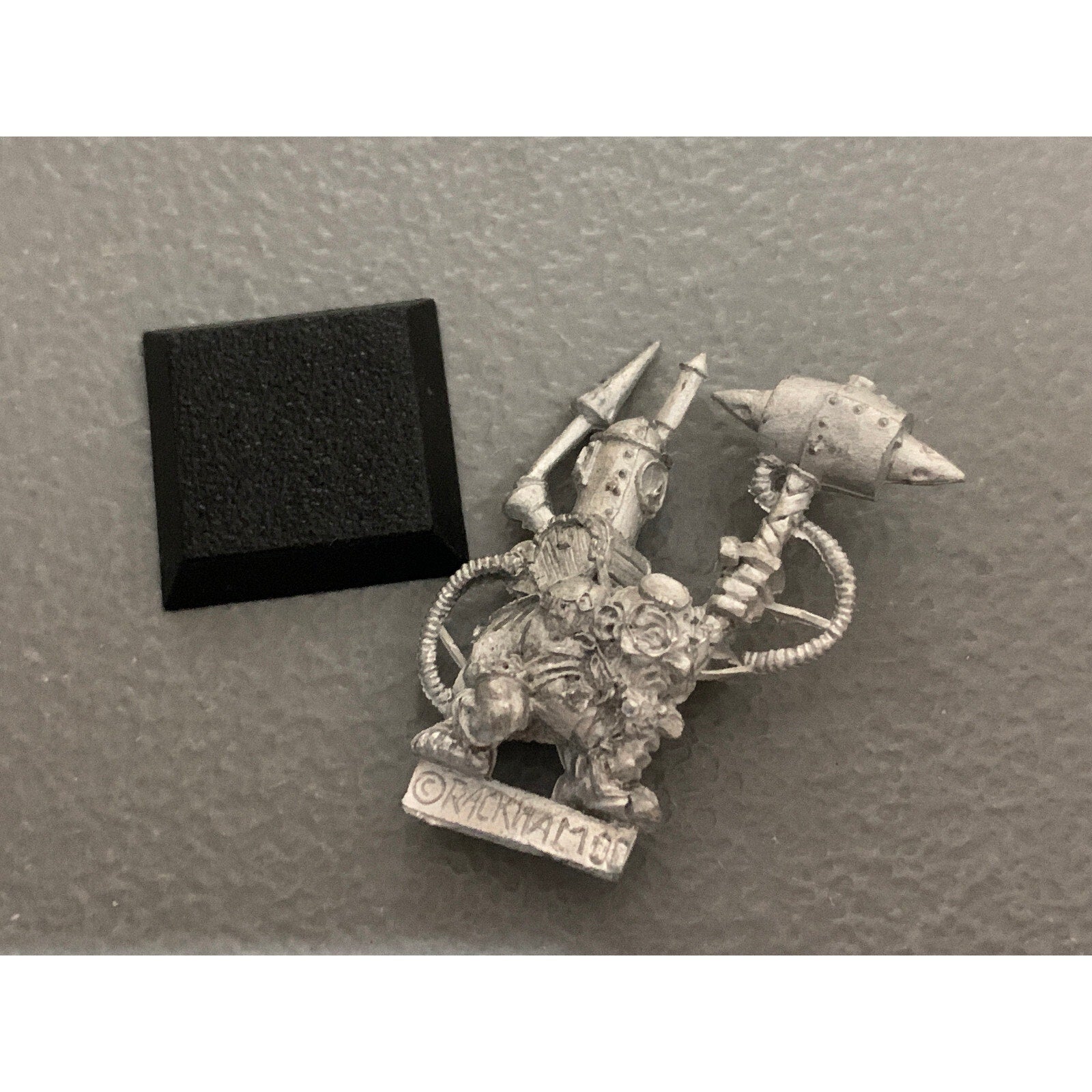 A10467 RACKHAM CONFRONTATION METAL OOP FORGE GUARDIAN DWARF