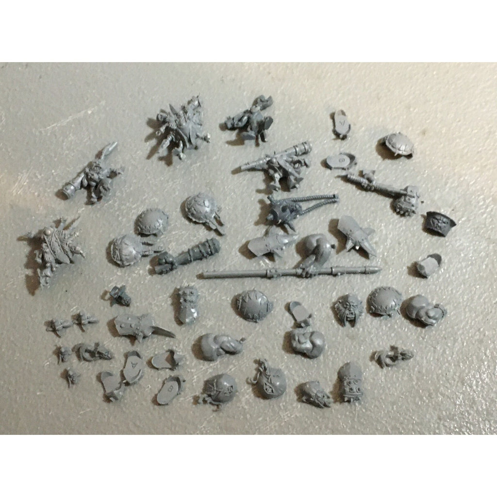 A20127 WARHAMMER FANTASY AOS OGRE KINGDOMS MANEATERS BITS LOT ARM GAMES WORKSHOP