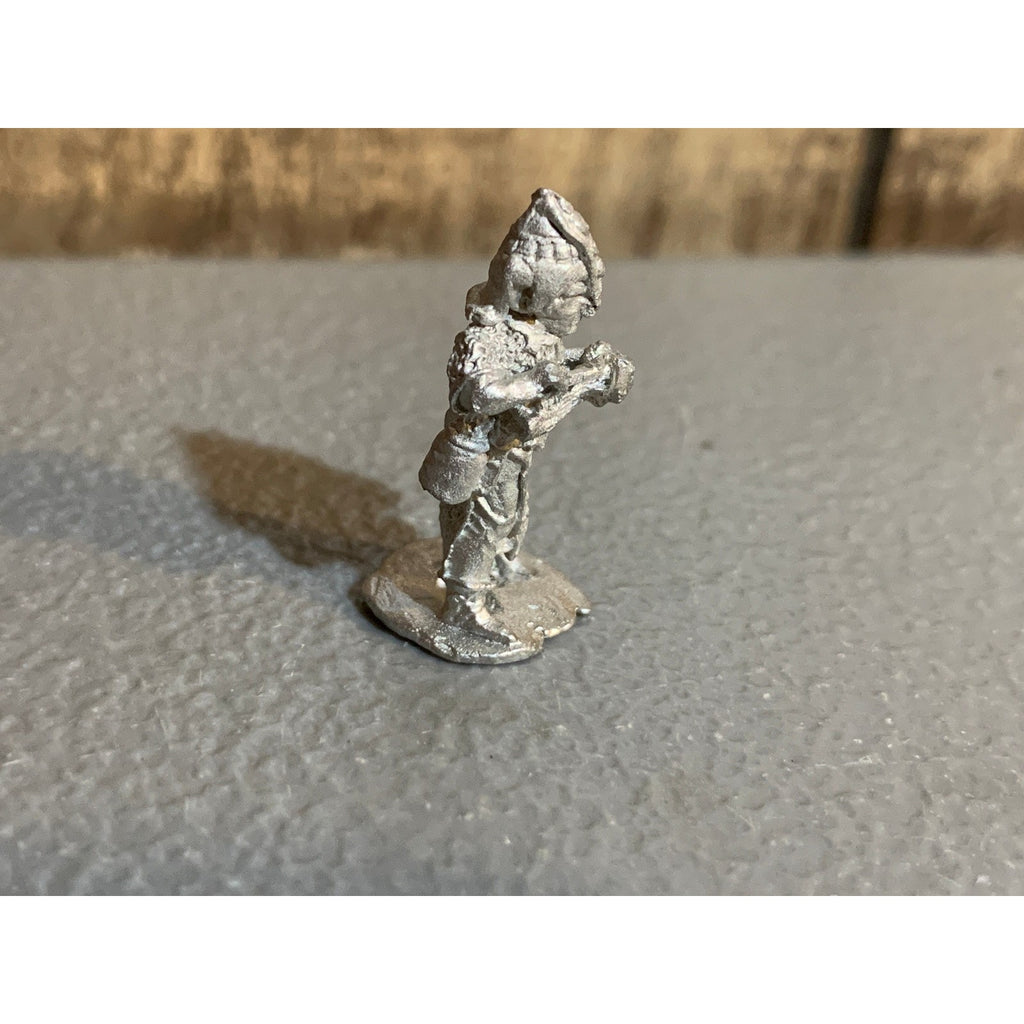 A30698 1ST ED CITADEL WARHAMMER DARK ELF METAL YASL SPRITESLAYER W/ CROSSBOW