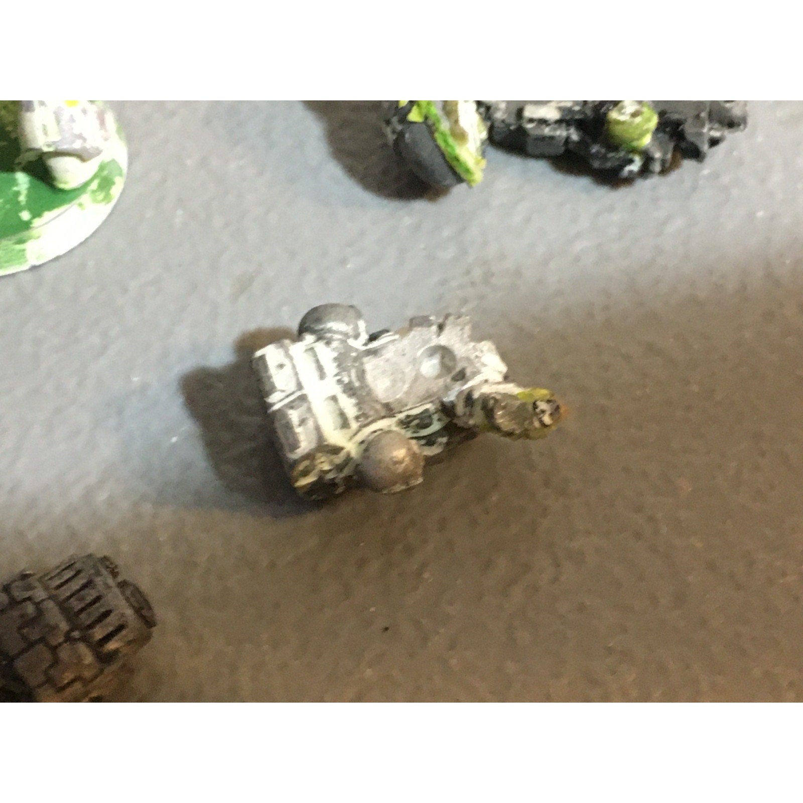 A24504 WARHAMMER 40K SPACE MARINES DEVASTATORS METAL BITS LOT OOP PLASTIC BODY