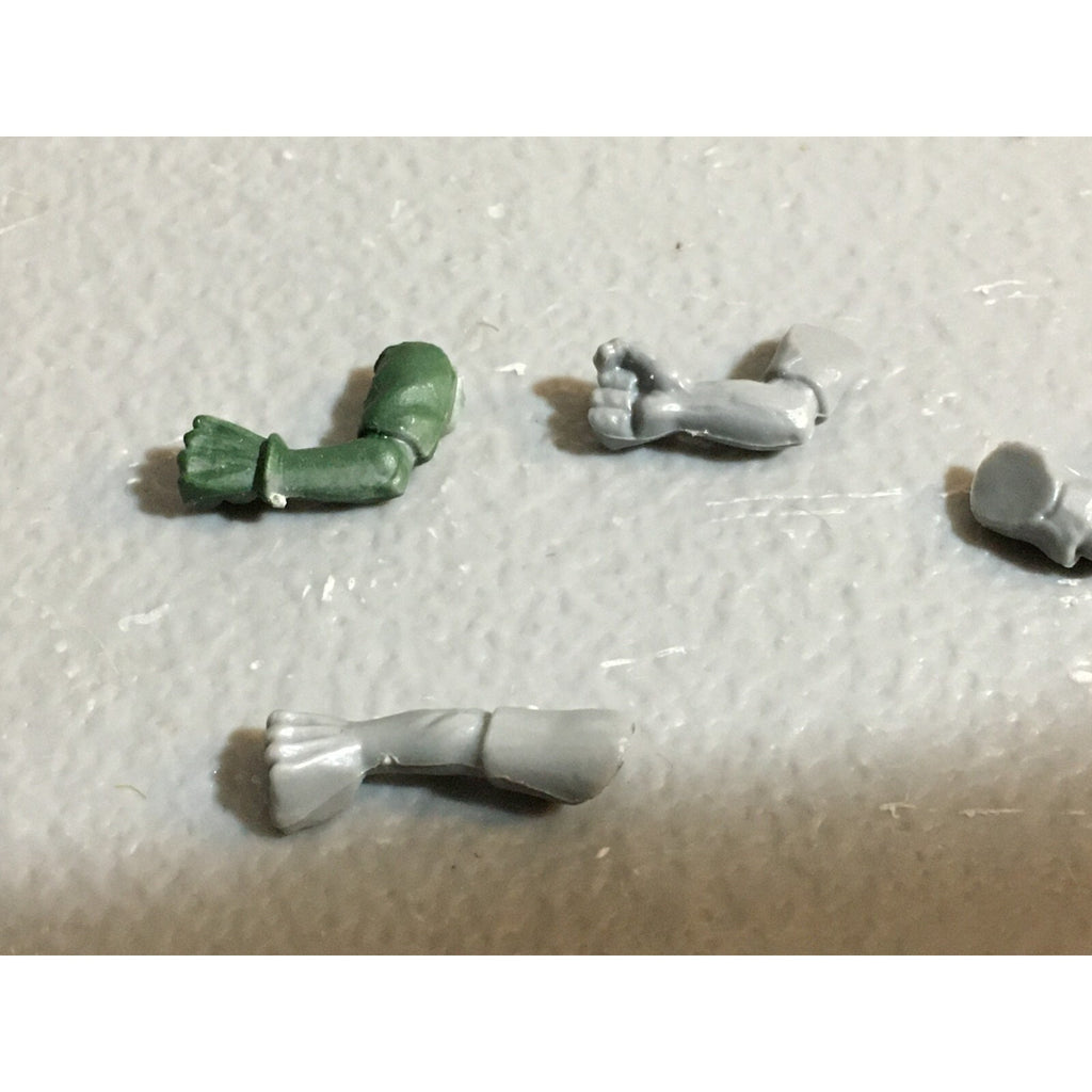 A23269 WARHAMMER 40K ORKS BITS LOT ROGUE TRADER BOYZ ARMS WEAPONS OOP GW