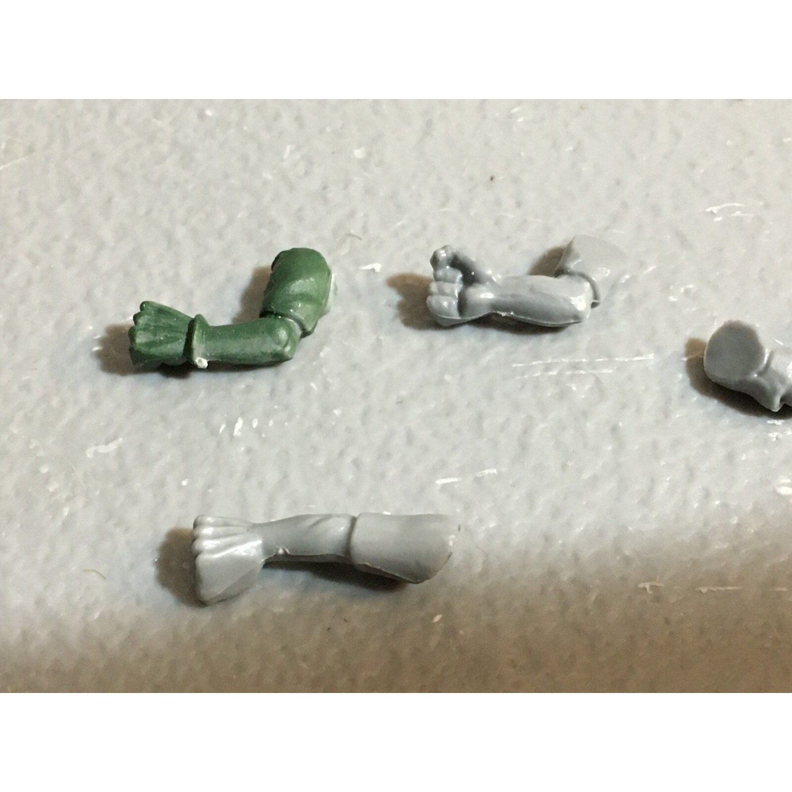 A23269 WARHAMMER 40K ORKS BITS LOT ROGUE TRADER BOYZ ARMS WEAPONS OOP GW