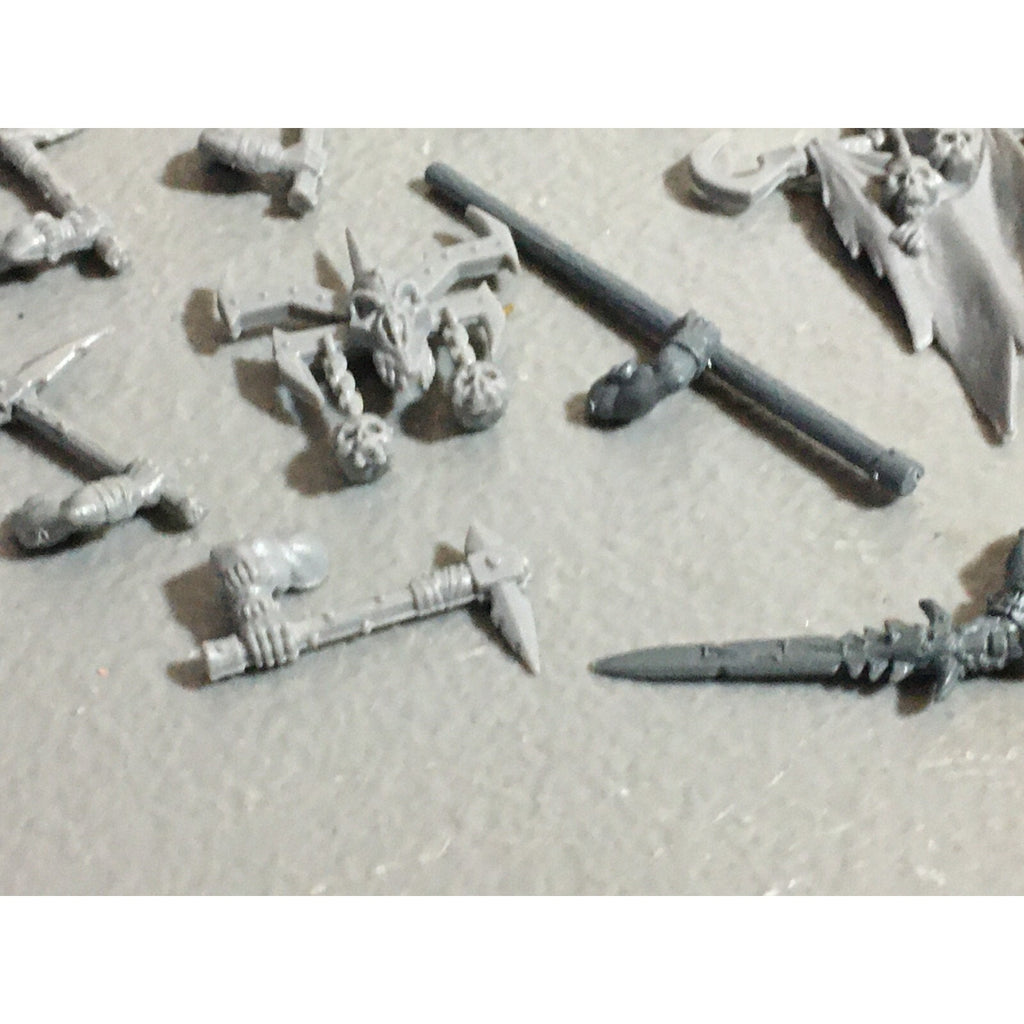A22190 WARHAMMER FANTASY CHAOS MORTALS BITS LOT MIXED MARAUDER COMMAND & ARMS GW