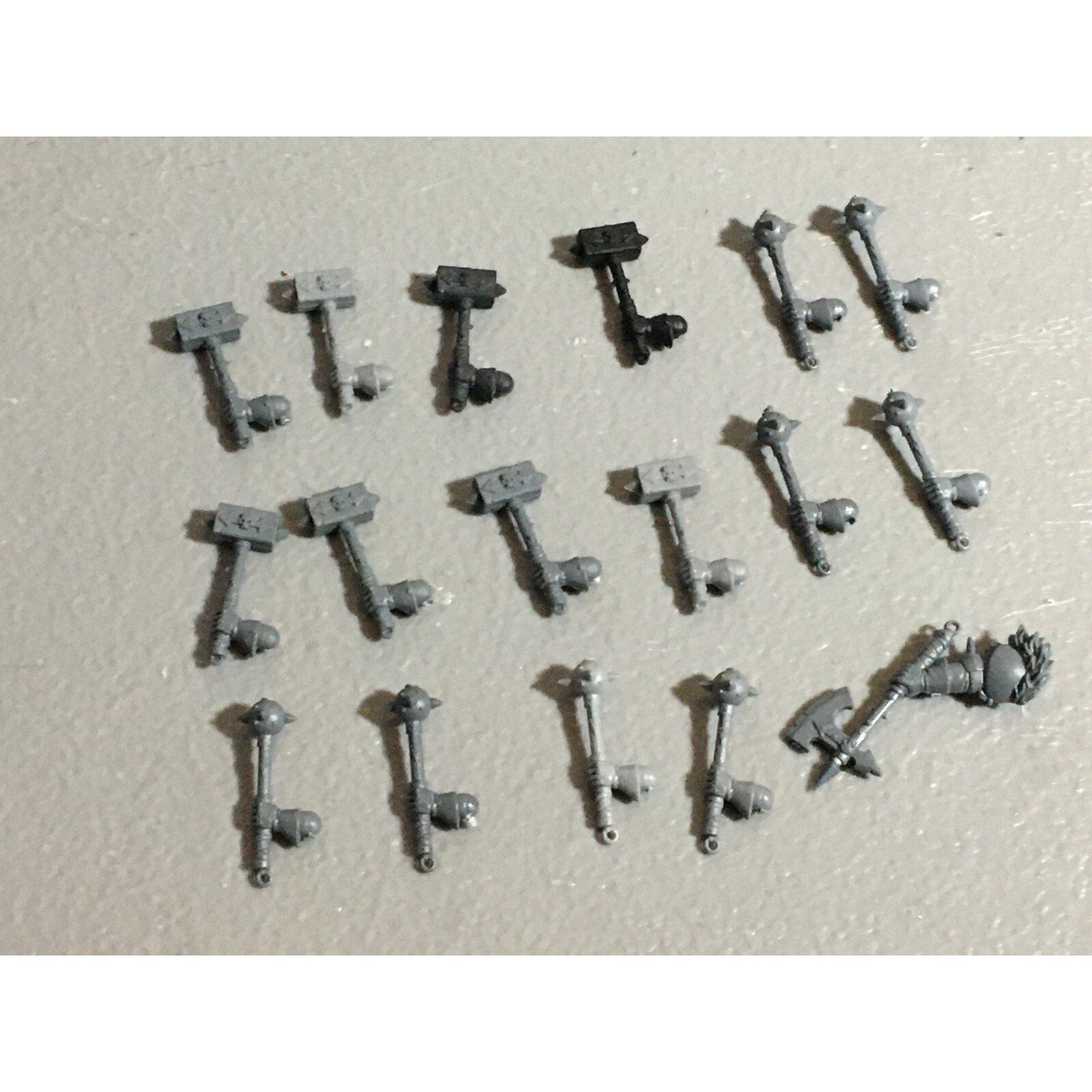 A22216 WARHAMMER FANTASY CHAOS MORTALS BITS LOT HAMMER HANDS GAMES WORKSHOP
