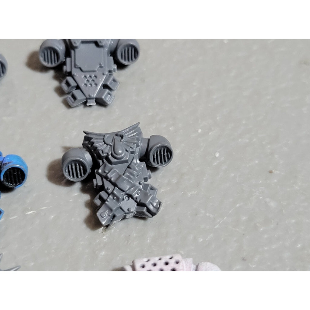 A19066 WARHAMMER 40K SPACE MARINES BLOOD ANGELS BACKPACK 11 PK BITS LOT