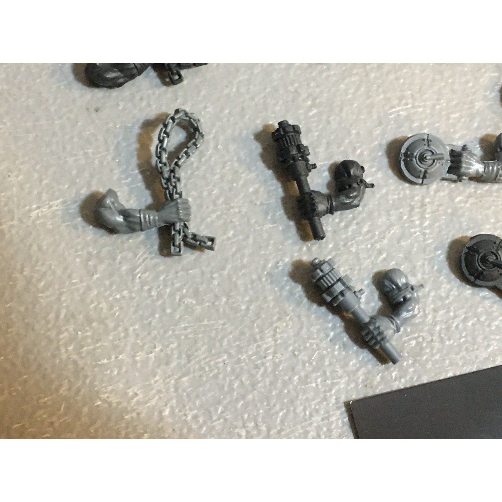 A33569 WARHAMMER 40K SPACE ORKS BITS LOT ARMS BACKPACK GRENADE GW GAMES WORKSHOP