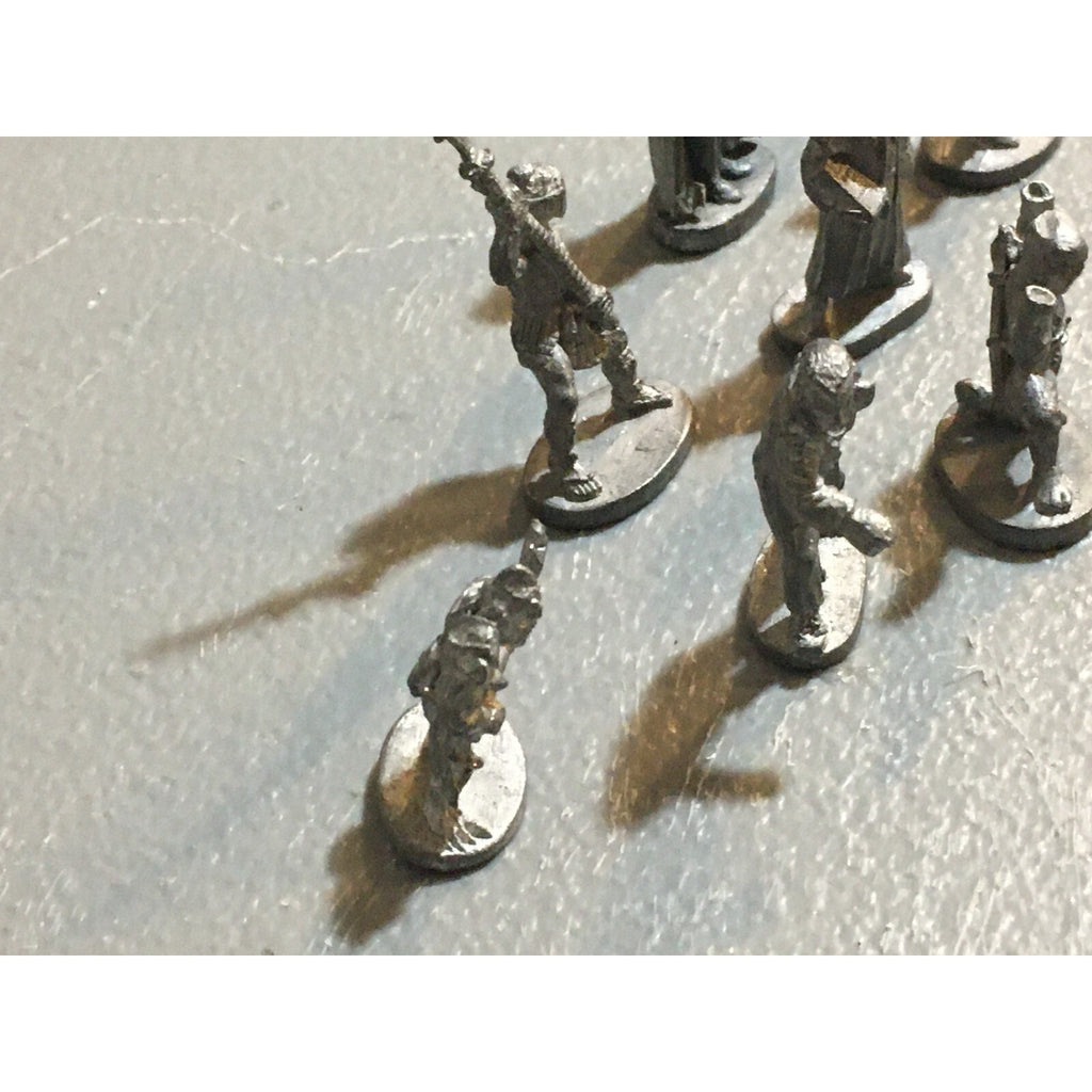 A6558 GRENADIER 8 PK METAL OOP MINIATURES WARRIOR NINJA MUSICIAN 1 INCOMPLETE