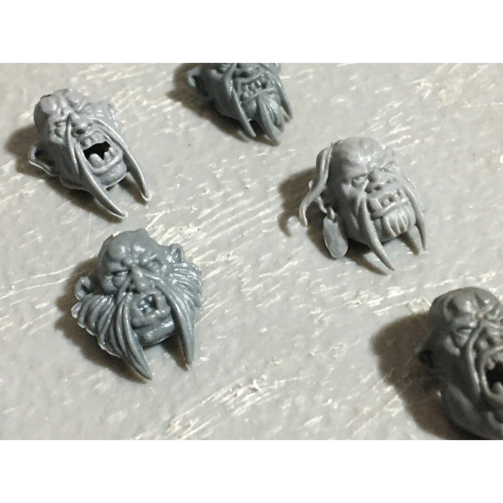 A22591 WARHAMMER FANTASY OGRE KINGDOMS BITS LOT HEADS GAMES WORKSHOP GW