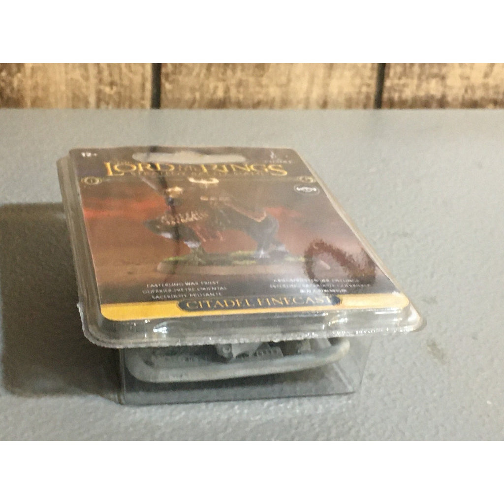 A31258 LOTR LORD OF RINGS GW GAMES WORKSHOP EASTERLING WAR PRIEST NIB FINECAST