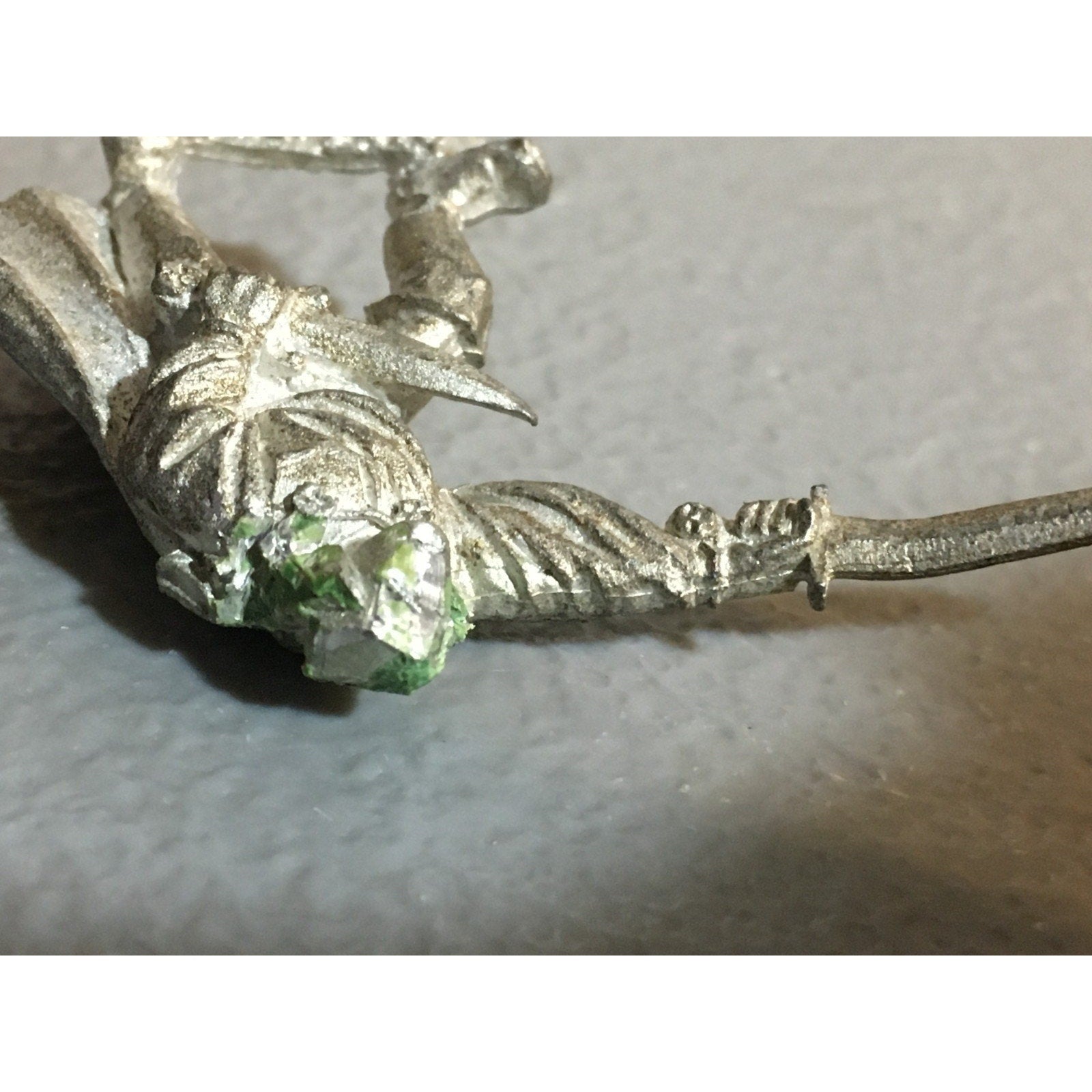 A24678 WARHAMMER FANTASY DOGS OF WAR VESPERO'S VENDETTA DUELIST CLIPPED FACE MTL