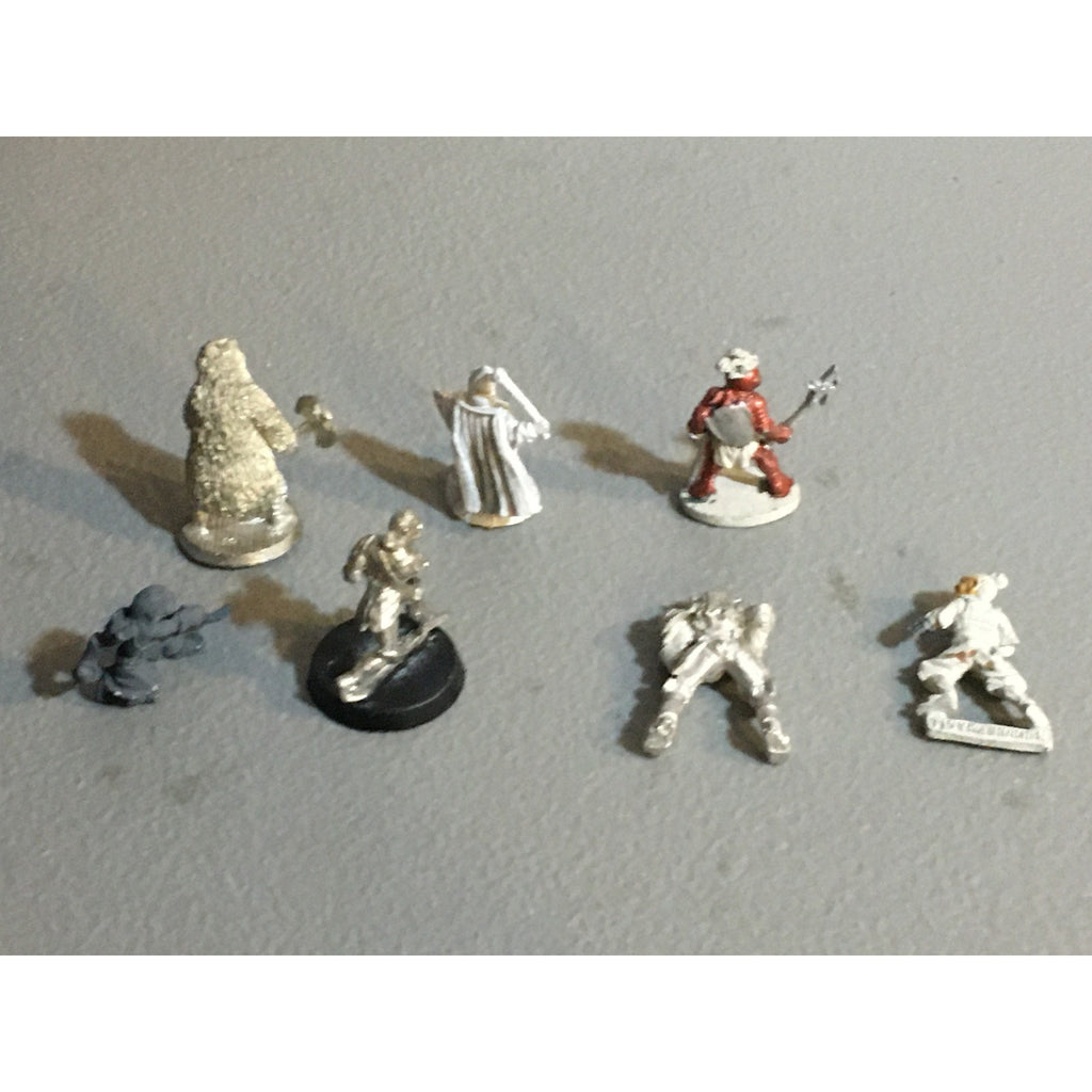 A34035 UNKNOWN METAL MINIATURES FANTASY MIXED LOT HUMAN ELF WARRIOR MISS HANDS
