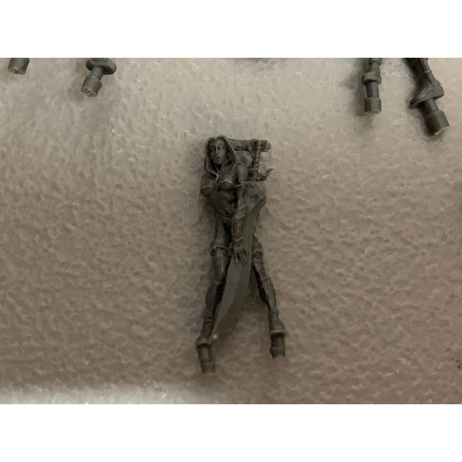 A10735 RACKHAM CONFRONTATION PLASTIC KELT FIANNAS & DRAC MAC SYRO
