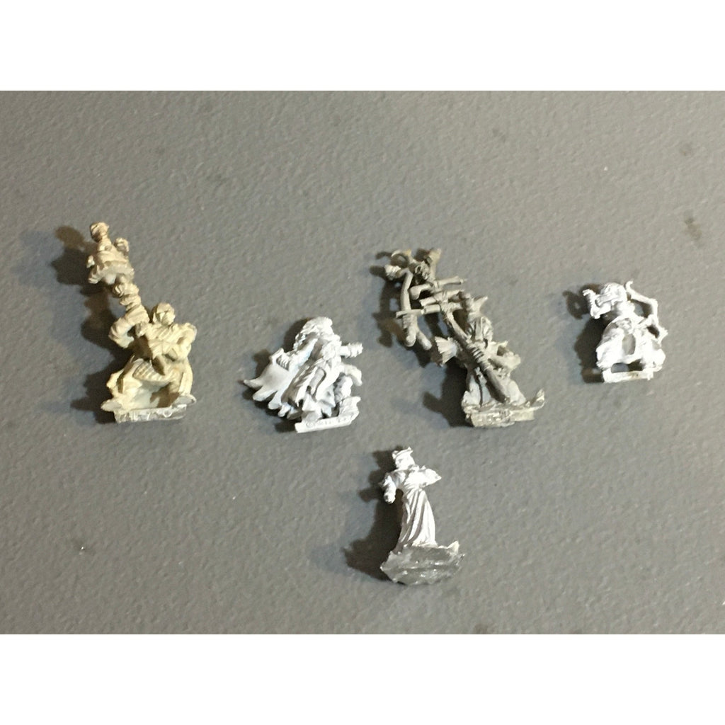 A34037 UNKNOWN METAL MINIATURES FANTASY MIXED LOT ELF WARRIOR STANDARD