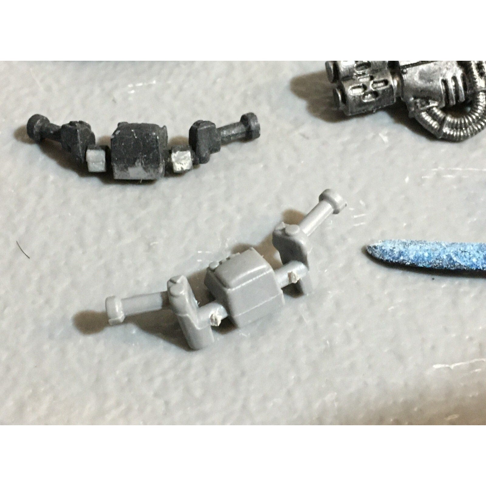 A23263 WARHAMMER 40K SPACE MARINES BITS LOT VEHICLE BIKE SPEEDER GAMES WORKSHOP