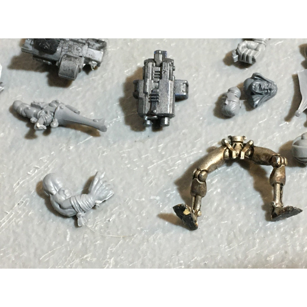 A23488 WARHAMMER FANTASY BITS LOT MIXED WOOD ELVES ORCS VAMPIRE GAMES WORKSHOP