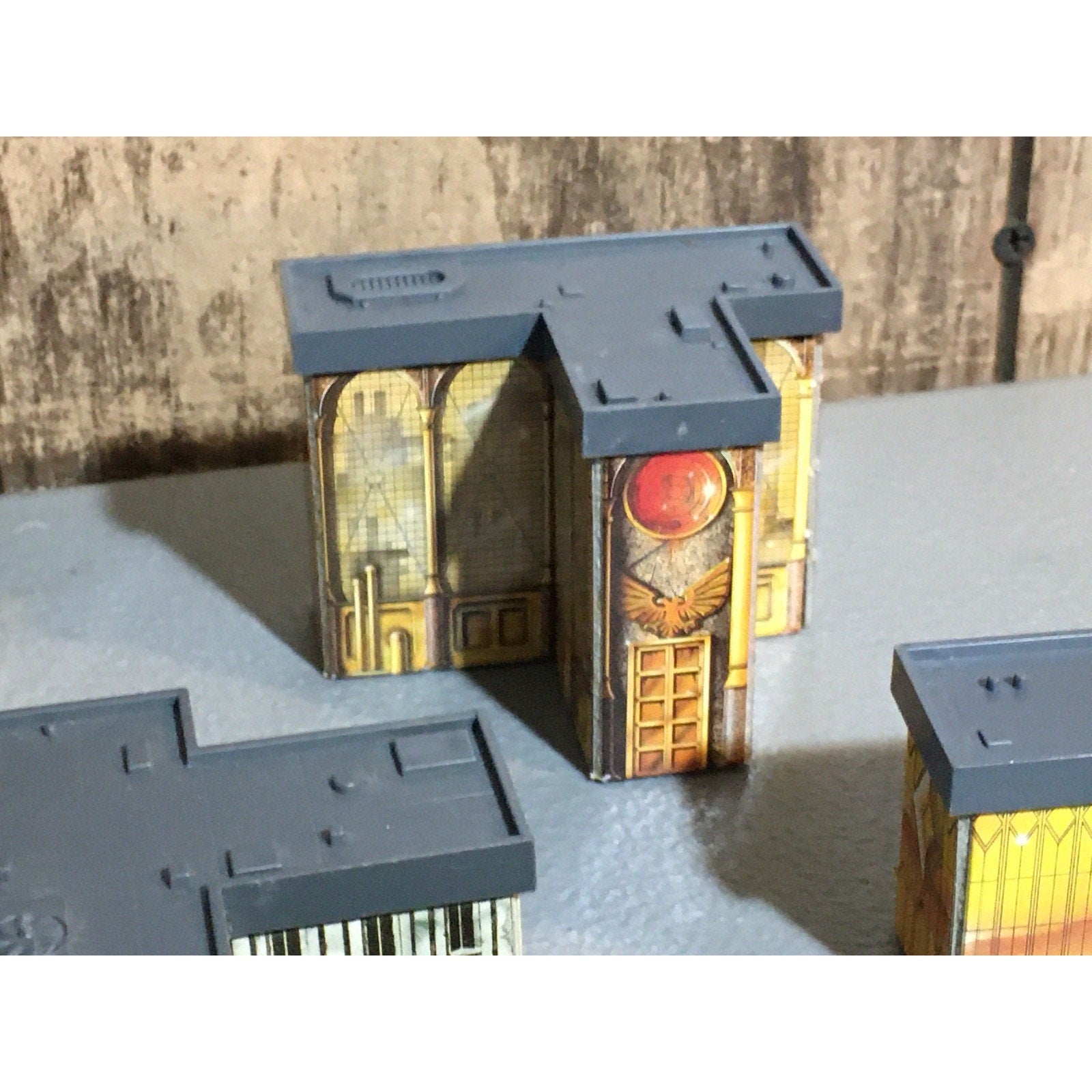 A31677 WARHAMMER EPIC 40K TERRAIN BUILDINGS PLASTIC & CARDSTOCK 8 PK