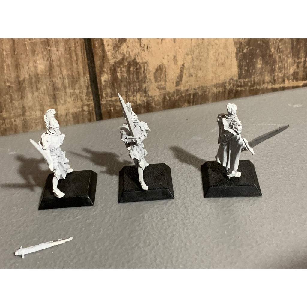 A10508 RACKHAM CONFRONTATION METAL OOP PALADINS OF ALAHAN