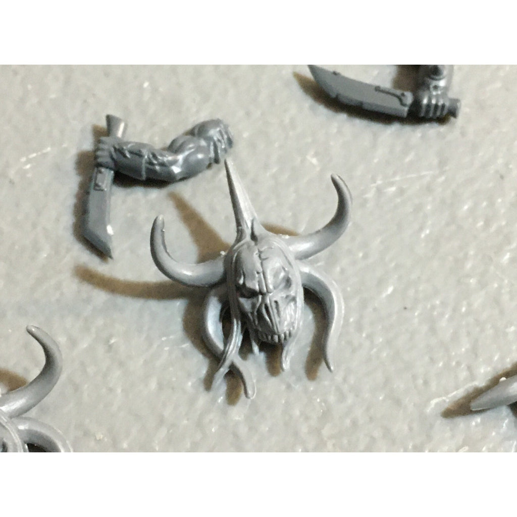 A23245 WARHAMMER FANTASY CHAOS BEASTMEN BITS LOT COMMAND GAMES WORKSHOP GW